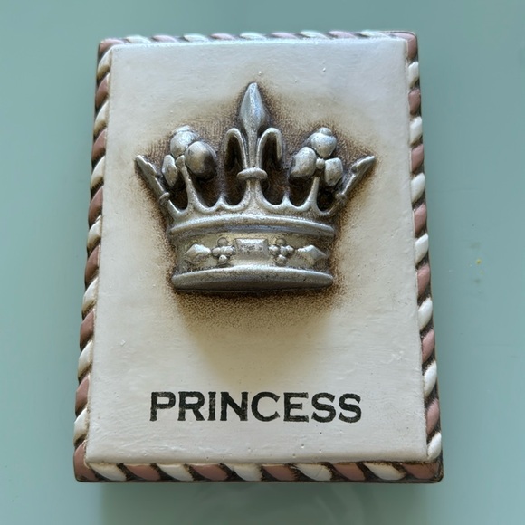 Sid Dickens Retired “Princess 20th Anniversary” - Picture 1 of 7